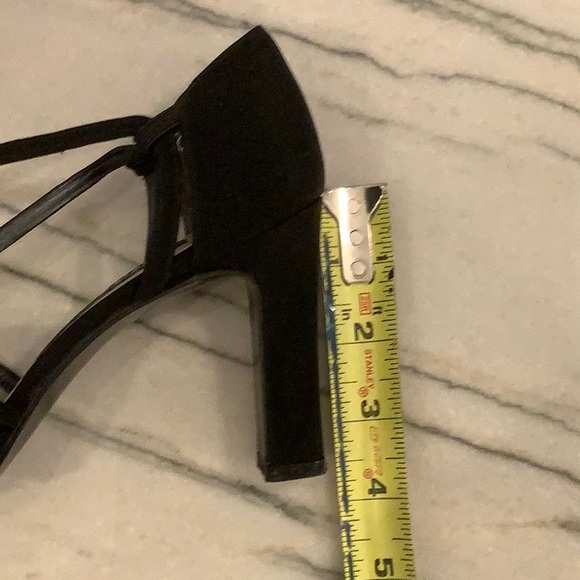 Stuart Weitzman Exotic Peau de Soie Heels Size 8.5 - Picture 12 of 14